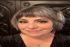 Photo of author Holly Black